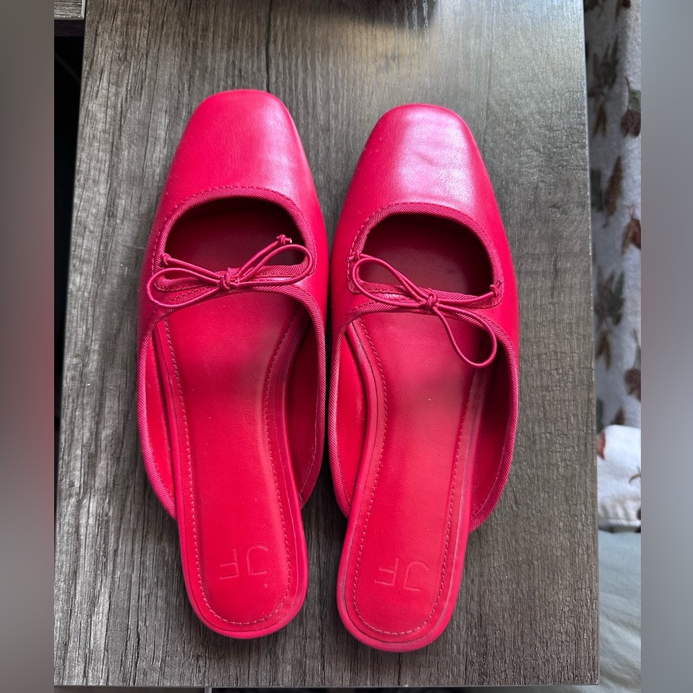JustFab Red Square-Toe Bow Backless Mules